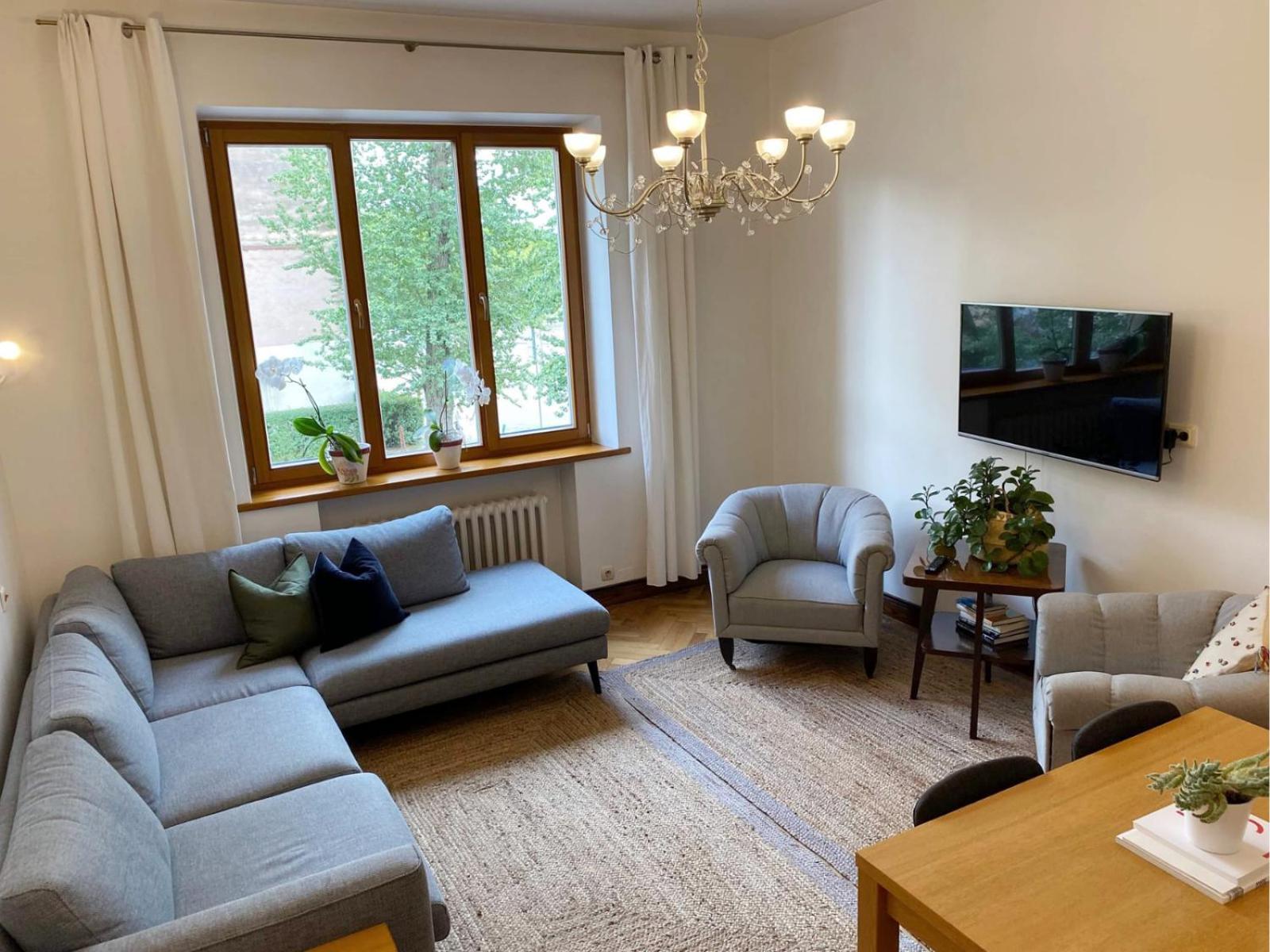Spacious Old Town Apt, 3 Private Rooms, Sleeps 5-6 Kaunas Exterior photo